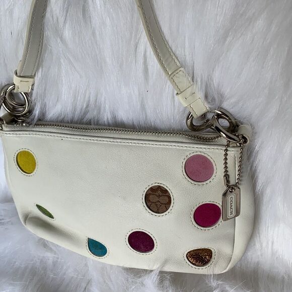 Coach white leather little purse EUC - Picture 7 of 11